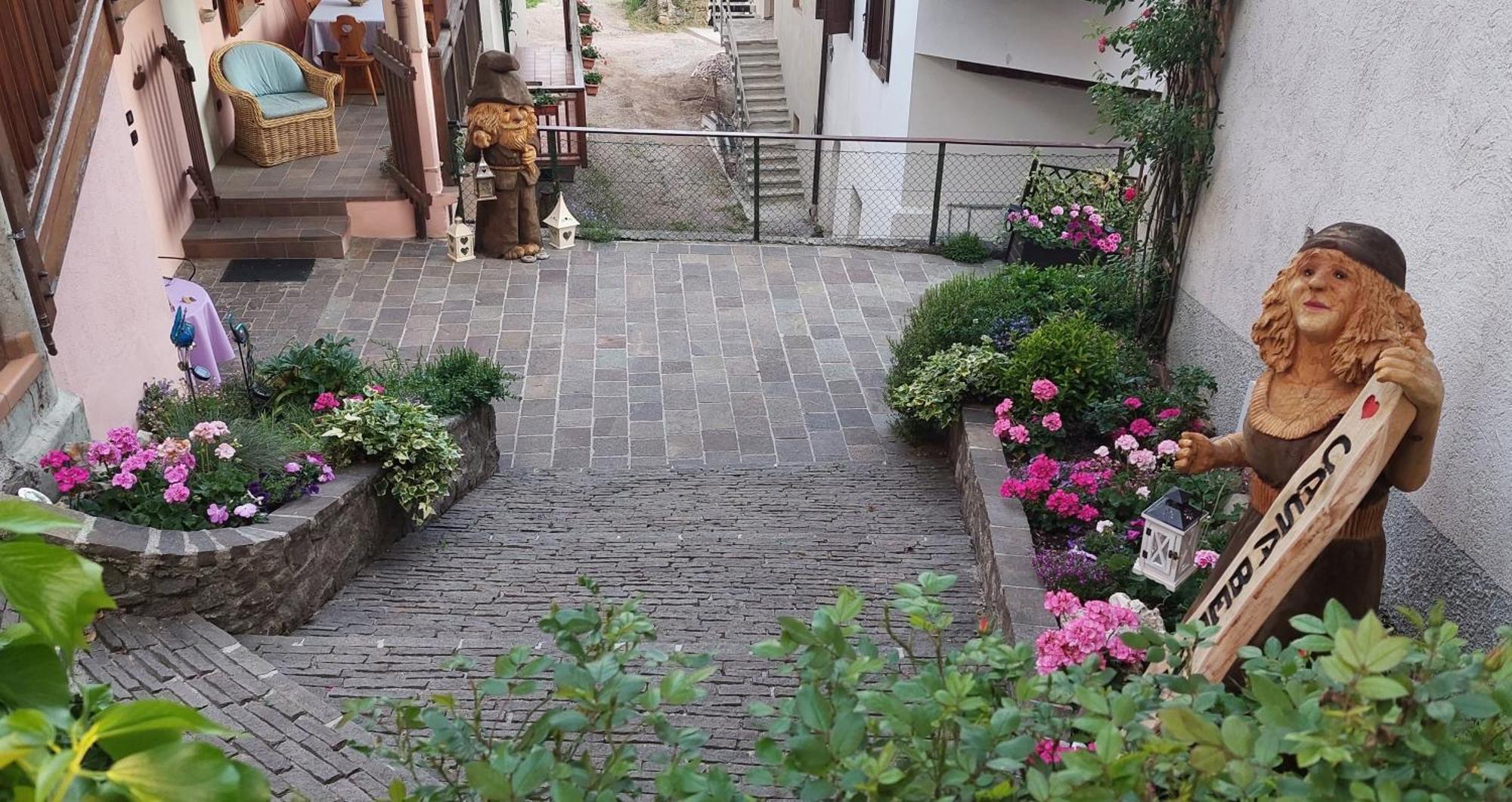 L'Antica Canonica Di Casa Bernardi, Wi-Fi Posto Auto Pet Friendly Trento Exterior photo